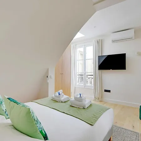 Апартаменты A C 1br 2p - Saint-lazare Les Champs Elysee Париж