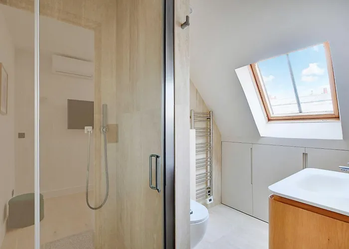 A C 1br 2p - Saint-lazare Les Champs Elysee *